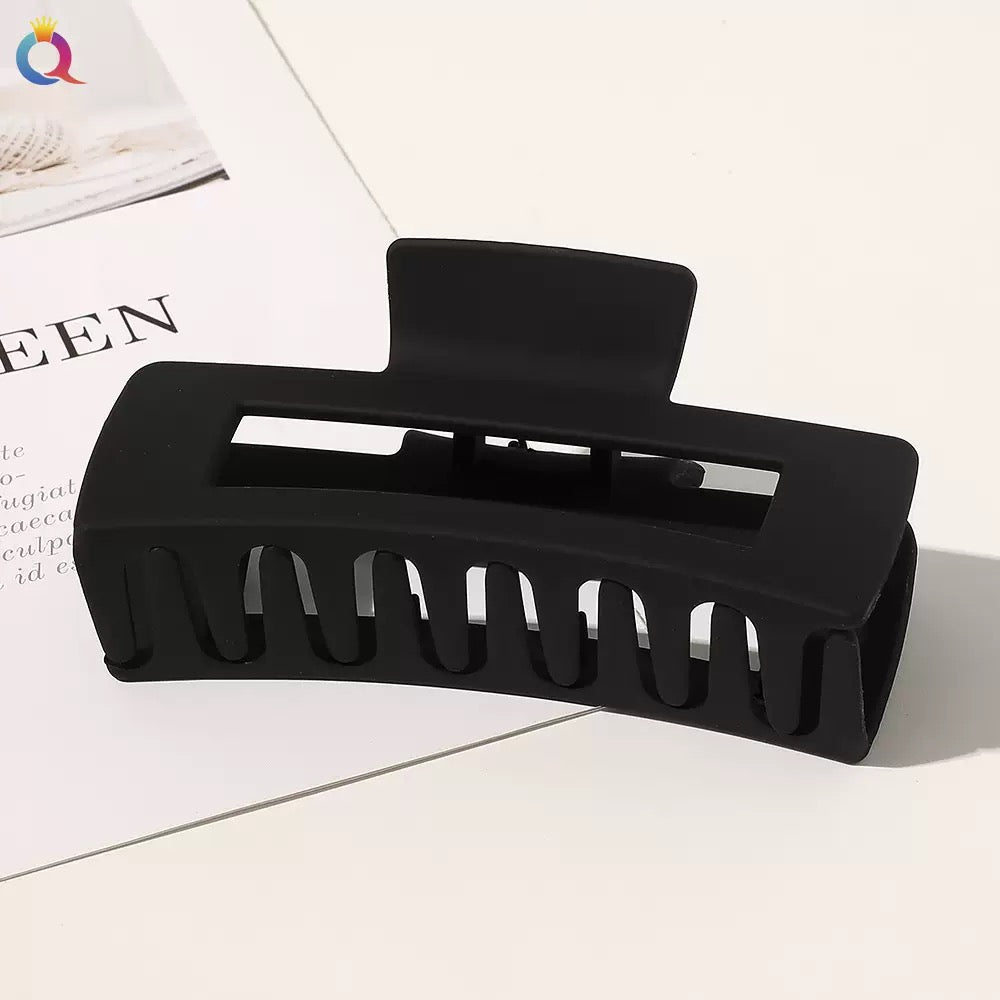 Pinza rectángulo negra, código JH-11036