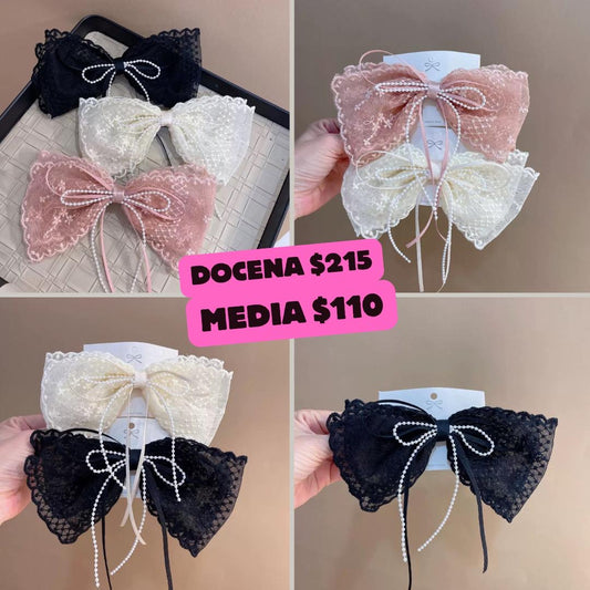 Moño encaje con perlas, código a193bis