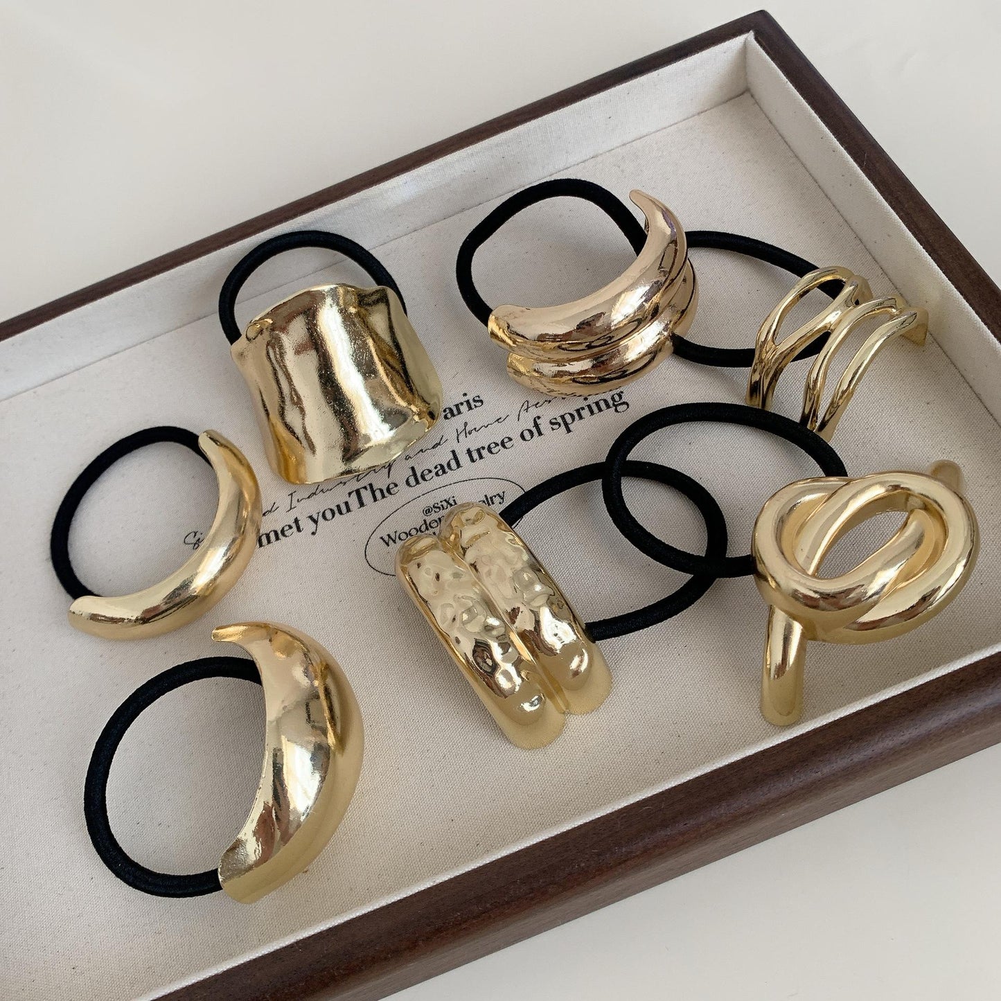 Hair cuff de metal, tonos dorados,PRECIO ESPECIAL codigo A191