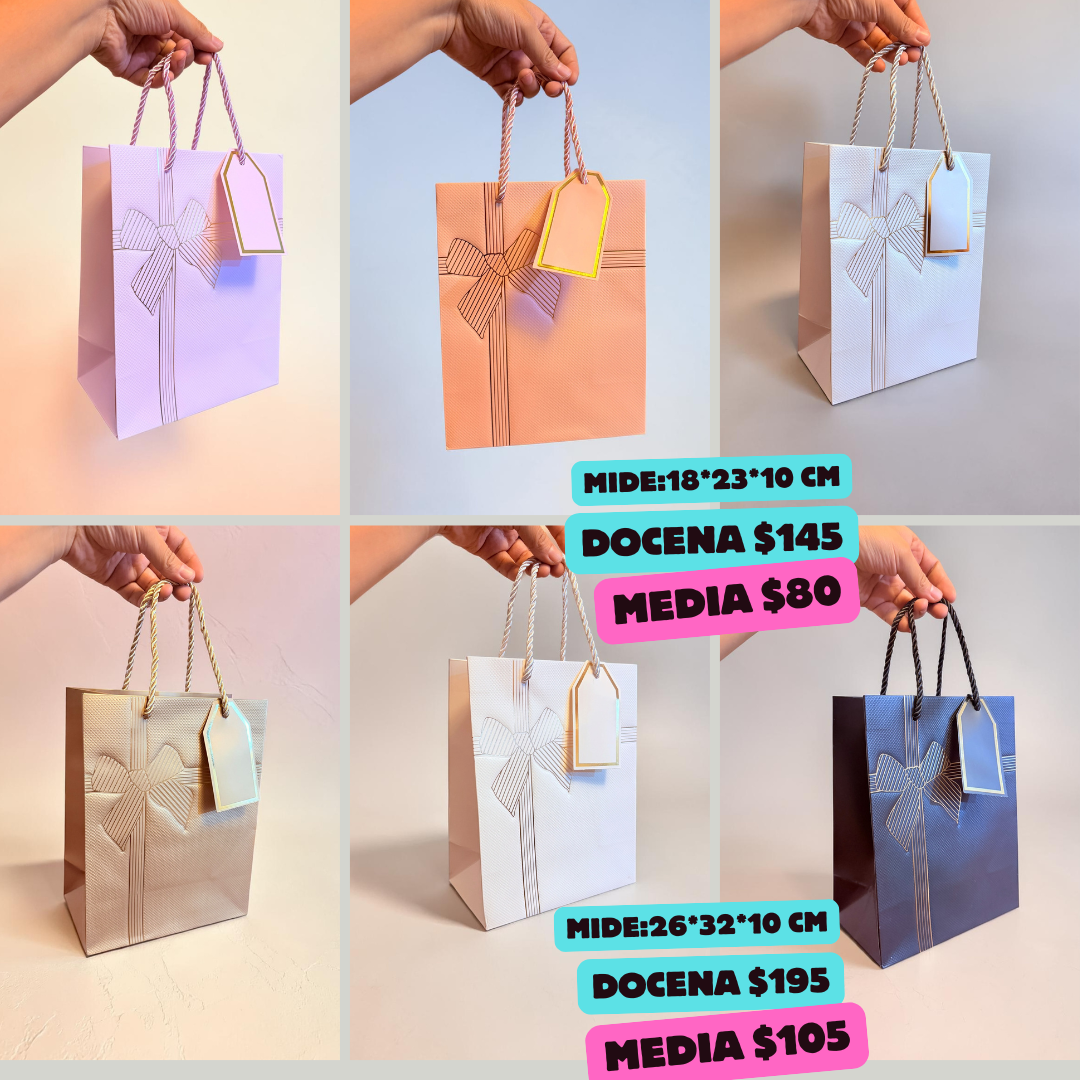 Bolsa de regalo con moño medida 18*23*10 cm, codigo a903