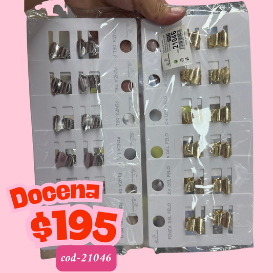 pinza corazon minis en par, de meta, 12 ares, codigo 21046