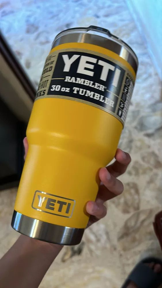 Yeti personalizado o sin personalizar codigo A700