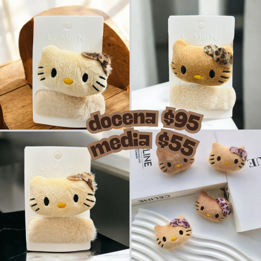 cucas de kitty en peluche código a254